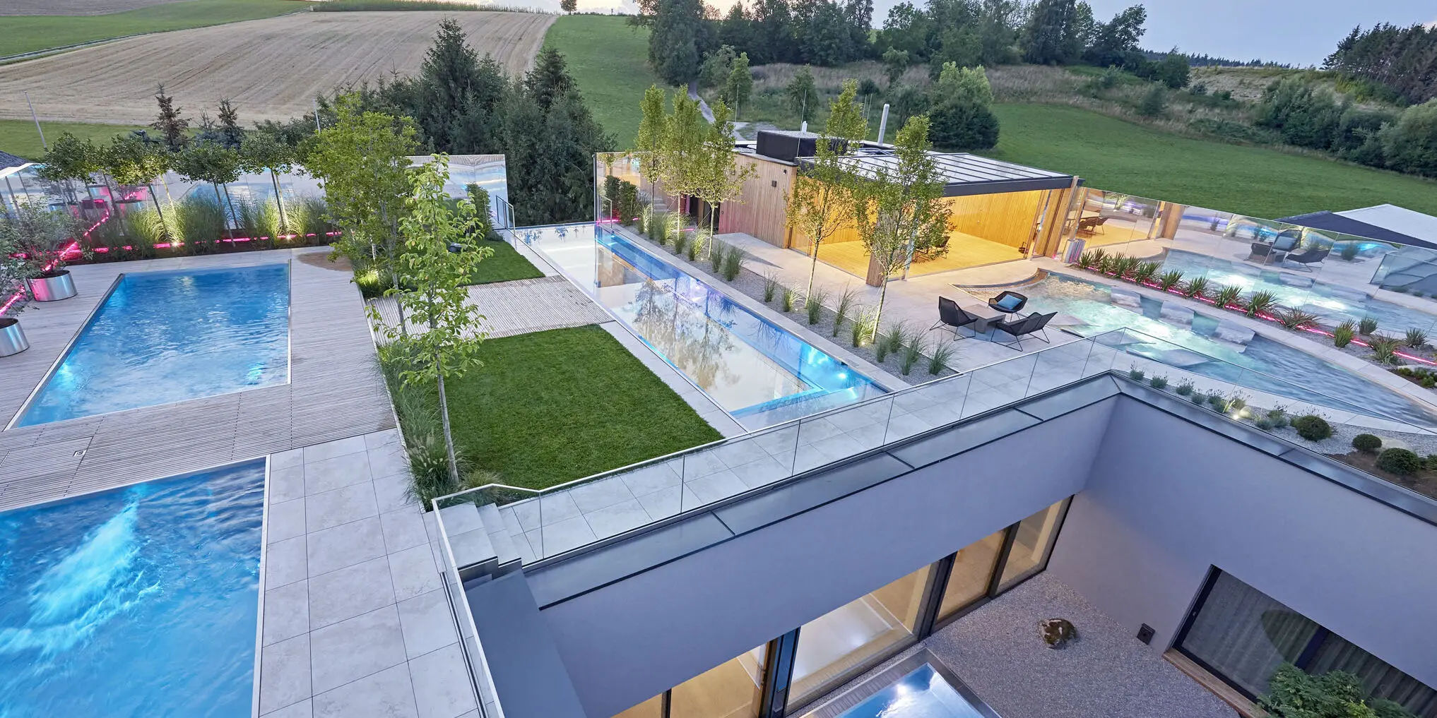 Poolkompetenzzentrum von Polytherm in Weibern